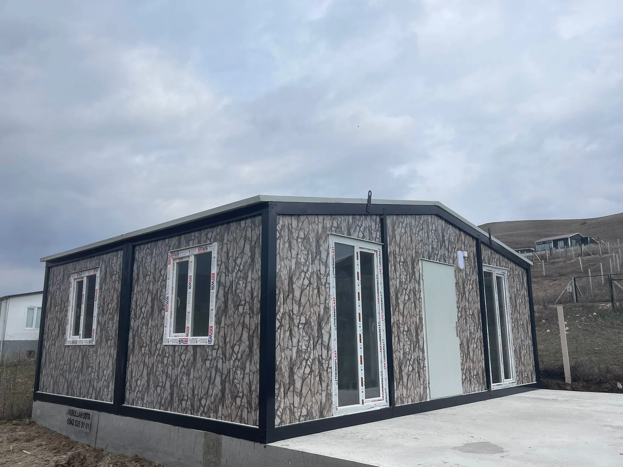 galeri_20260417_224817_3b284df79234a4ae861a